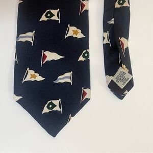 GAP Men’s Vintage Silk Tie Nautical Flags Navy Blue USA Rowing Sailing Ivy Prep